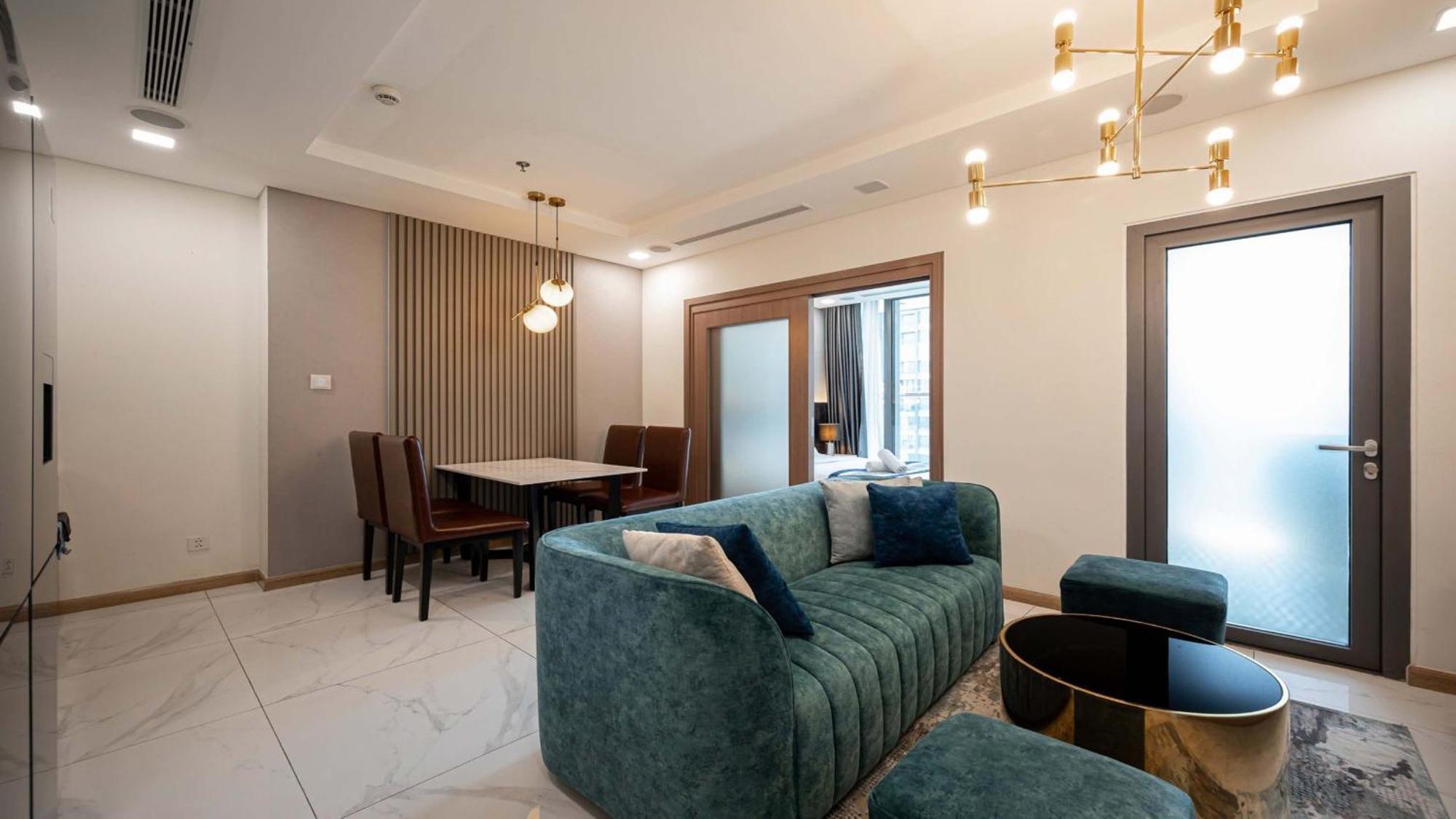 Landmark 81 And Vinhomes Riverside Residence Хошимин Экстерьер фото