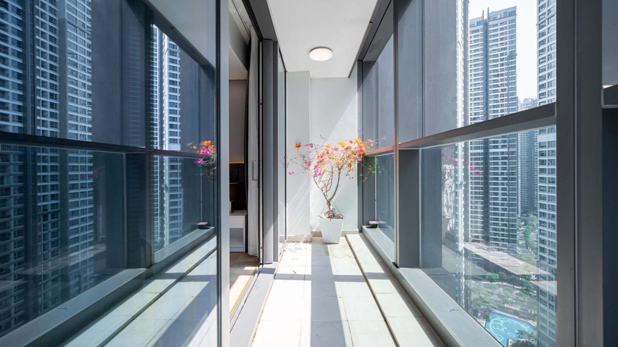 Landmark 81 And Vinhomes Riverside Residence Хошимин Экстерьер фото